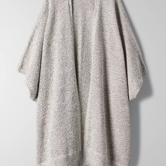 COMMUNITY | Aritzia Ionic Cape | XXS - Picture 6 of 11